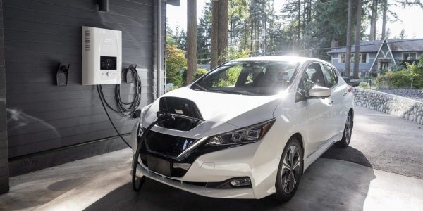 La moitié des futurs acheteurs québécois veut un véhicule électrique ou hybride