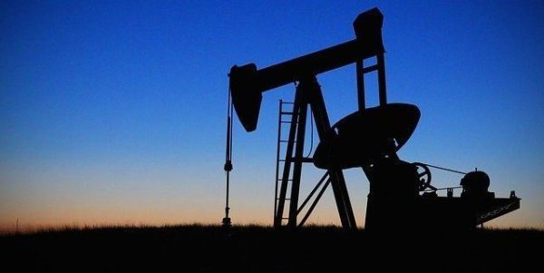 Une entreprise pétrolière réclame 18 milliards $ à Québec