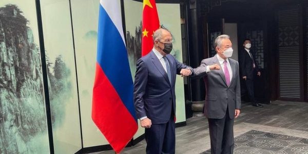 Pékin soutient Moscou et veut développer ses échanges avec la Russie