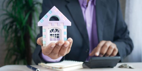 Vers un resserrement des règles pour obtenir un prêt hypothécaire
