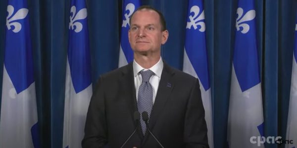 Québec bonifie le crédit d’impôt pour les ainés et se prépare à une récession