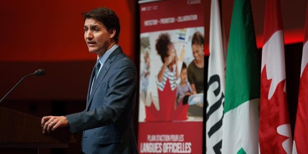 Ottawa présente son plan pour les langues officielles