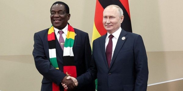 Poutine promet de donner des céréales à des pays africains