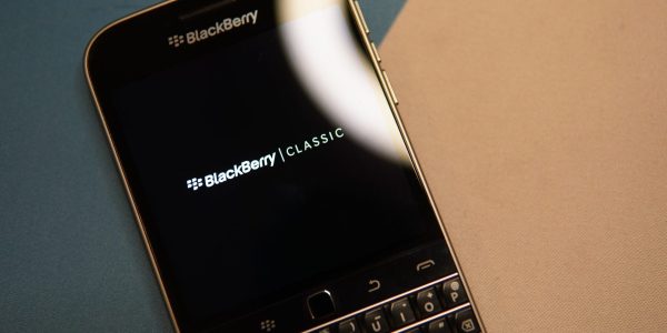 BlackBerry a l’intention de se diviser en 2 entreprises