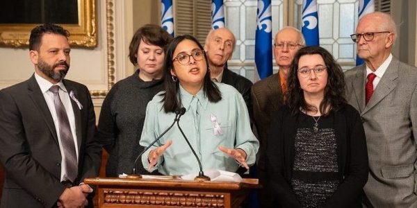 Québec solidaire veut créer un droit d’initiative citoyenne à lancer une étude du Bape