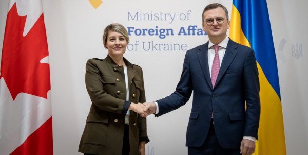 Le Canada et l’Ukraine lancent une coalition internationale pour rapatrier des enfants ukrainiens