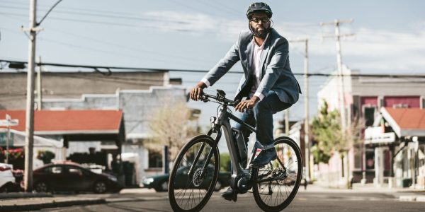 Pourquoi se convertir au vélo à assistance électrique