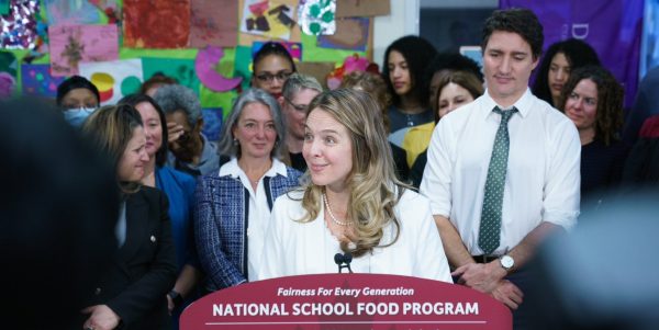 Ottawa veut créer un programme national d’alimentation à l’école