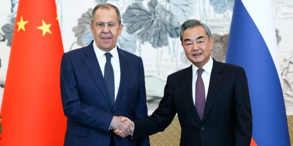 Chine et Russie s’engagent à renforcer leur coopération