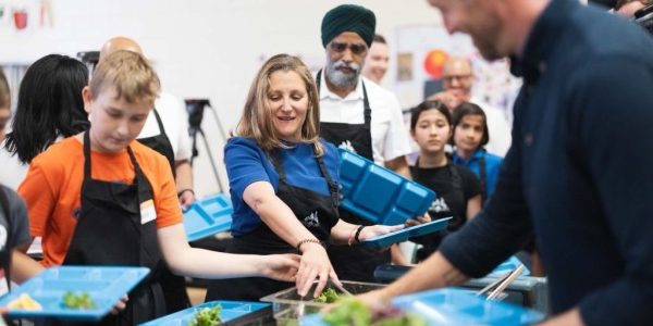 Ottawa veut lancer un programme d’alimentation scolaire au cours de la prochaine année 