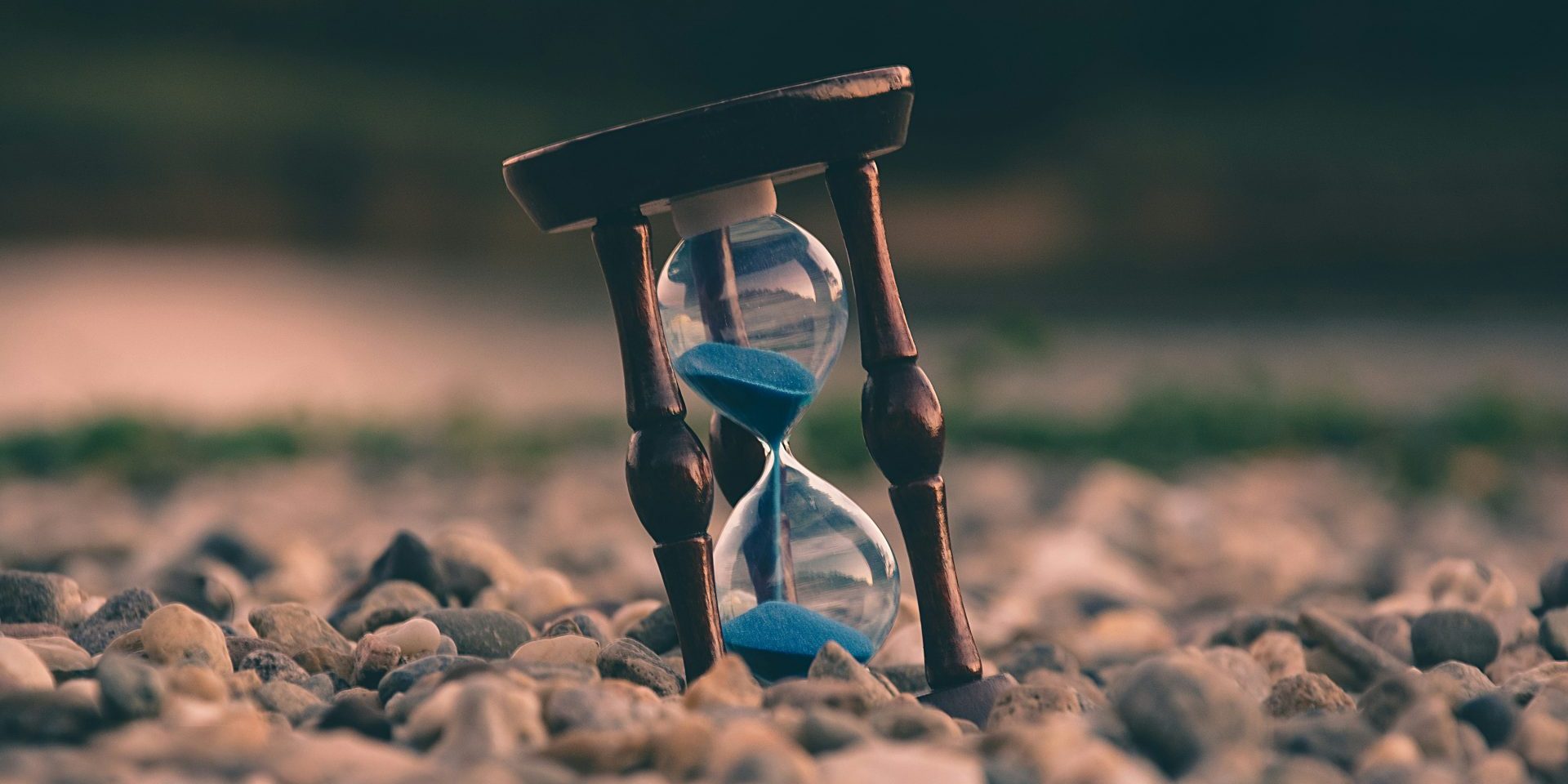 Patienter pour mieux prospérer: combien de temps faut-il vraiment investir pour gagner?