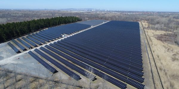 Hydro-Québec fait une place à l’énergie solaire