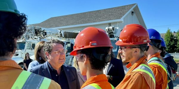 Hydro-Québec et le gouvernement investissent ensemble pour former des travailleurs de la construction