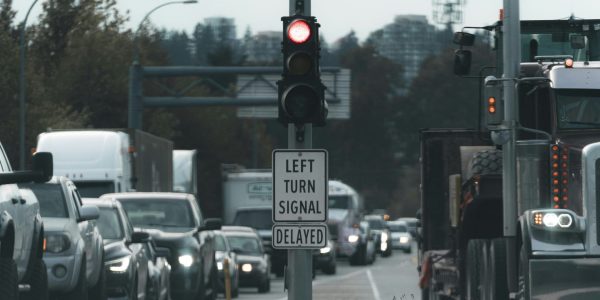 Le gouvernement fédéral va s’attaquer au problème des chauffeurs au rabais
