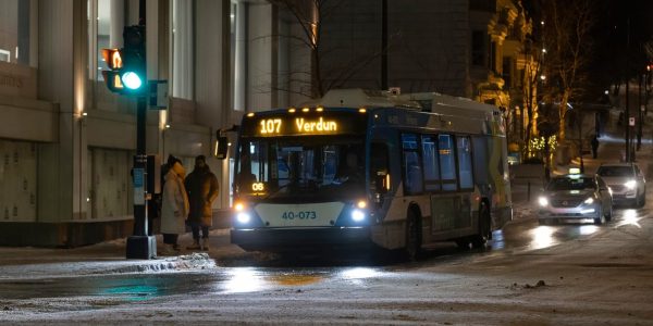 Malgré la fin de la grève à la STM, le gouvernement a déposé son projet de loi