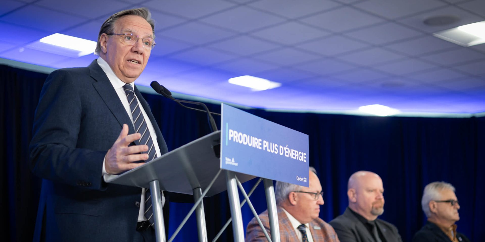 François Legault veut installer des éoliennes dans l’est du Québec