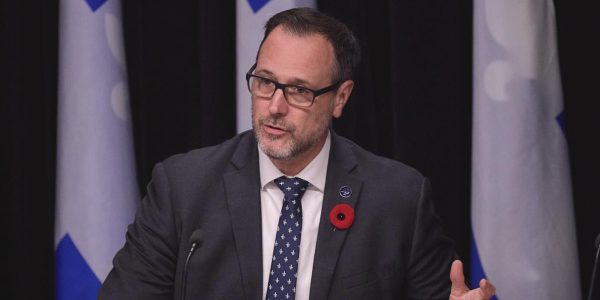 Québec veut couper l’aide sociale aux demandeurs d’asile 